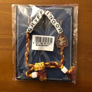NWT ✨ Harry Potter Gryffindor Bracelet